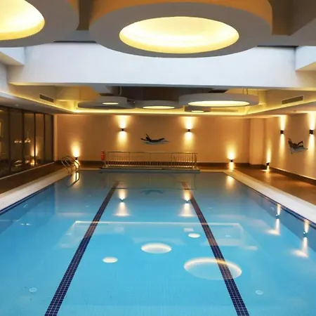 3 Bed Rooms Luxury Furnished Apartment In Compound *