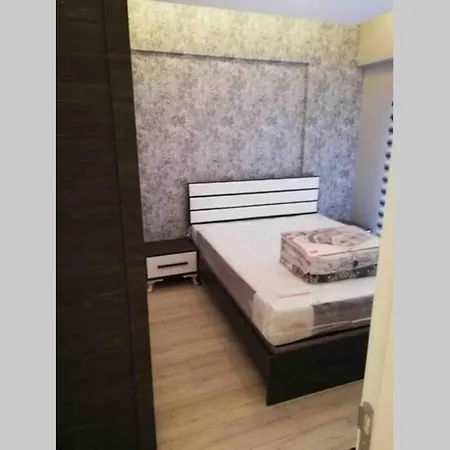 公寓 3 Bed Rooms Luxury Furnished Apartment In Compound *
